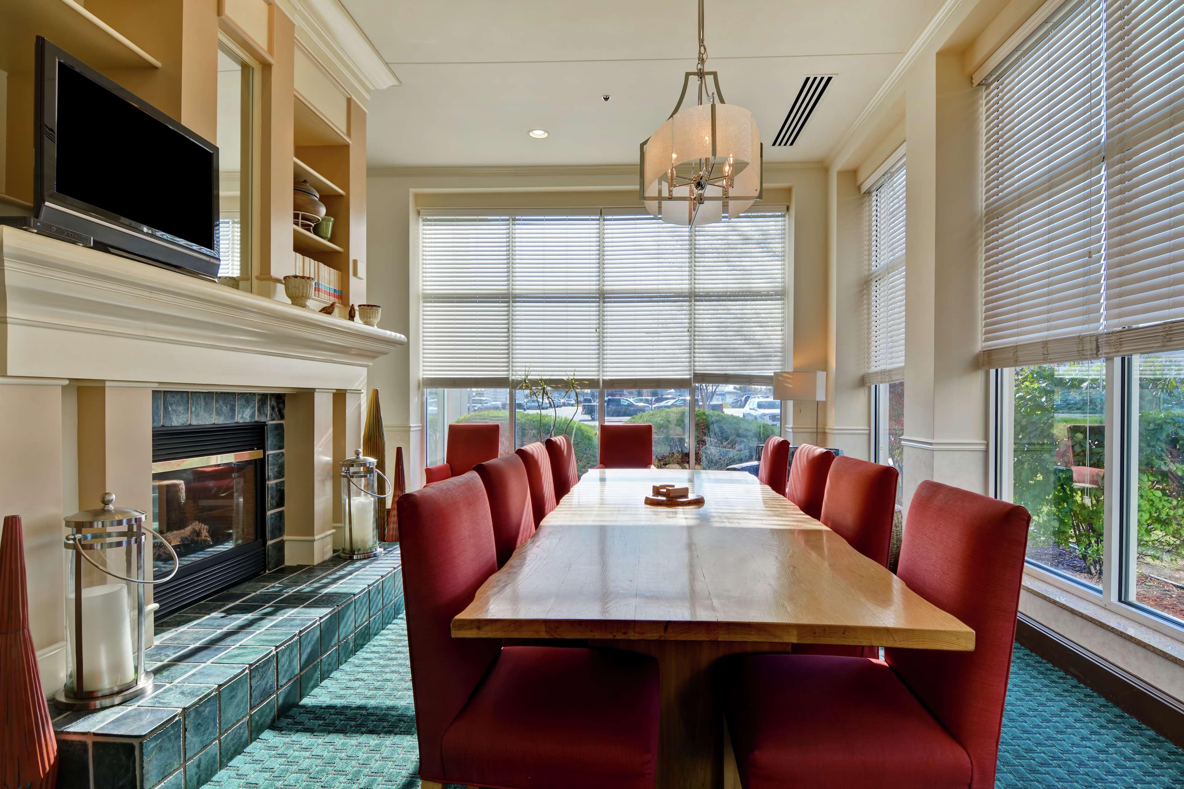 Hilton Garden Inn Appleton/Kimberly Экстерьер фото